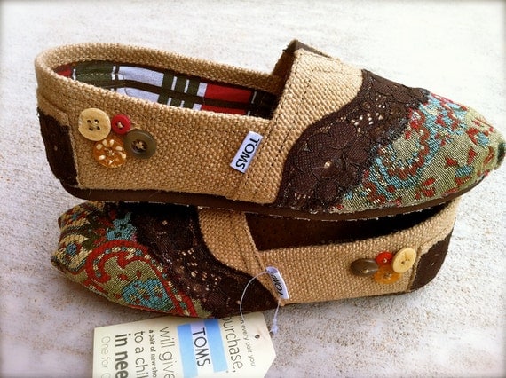 Custom Fabric upholstered Toms