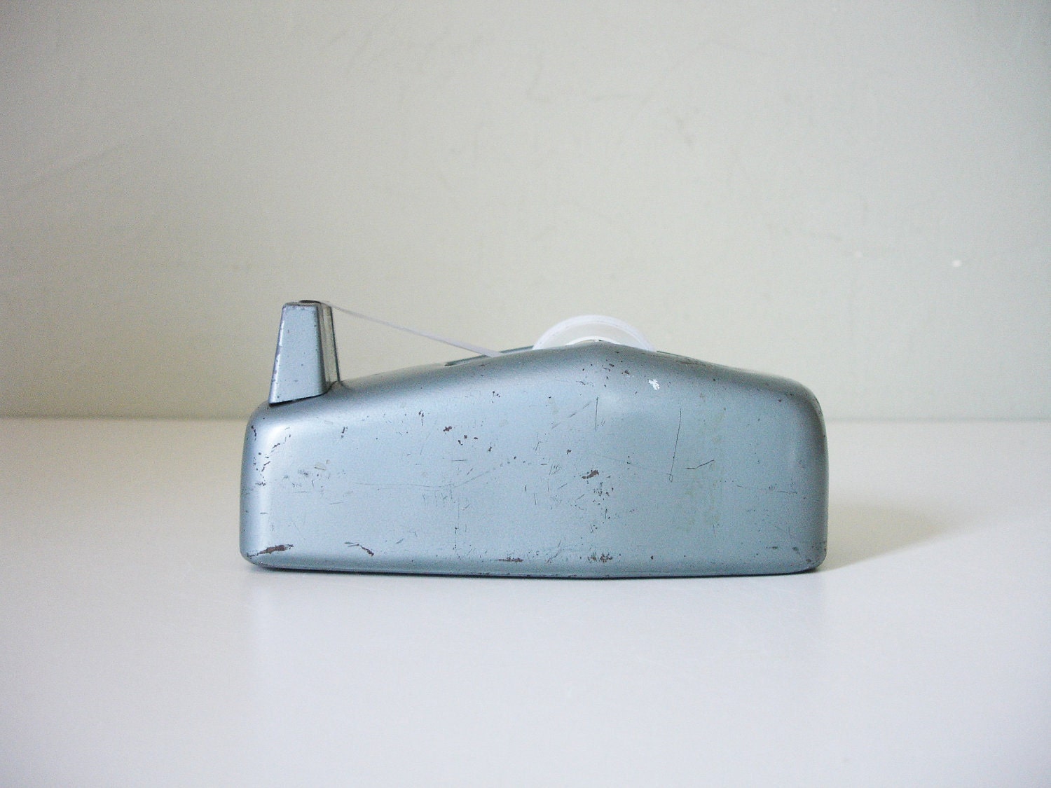 scotch tape dispenser