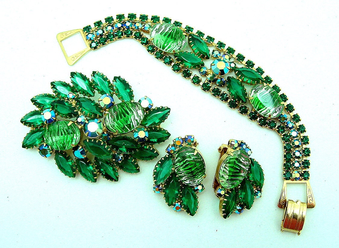 RESERVED For DANA Vintage Art Glass Parure Bracelet Brooch Earrings Green Ribbed Cabochons And AB Chatons