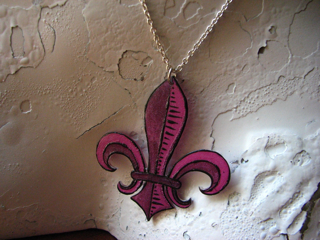 Fleur de Lis Necklace