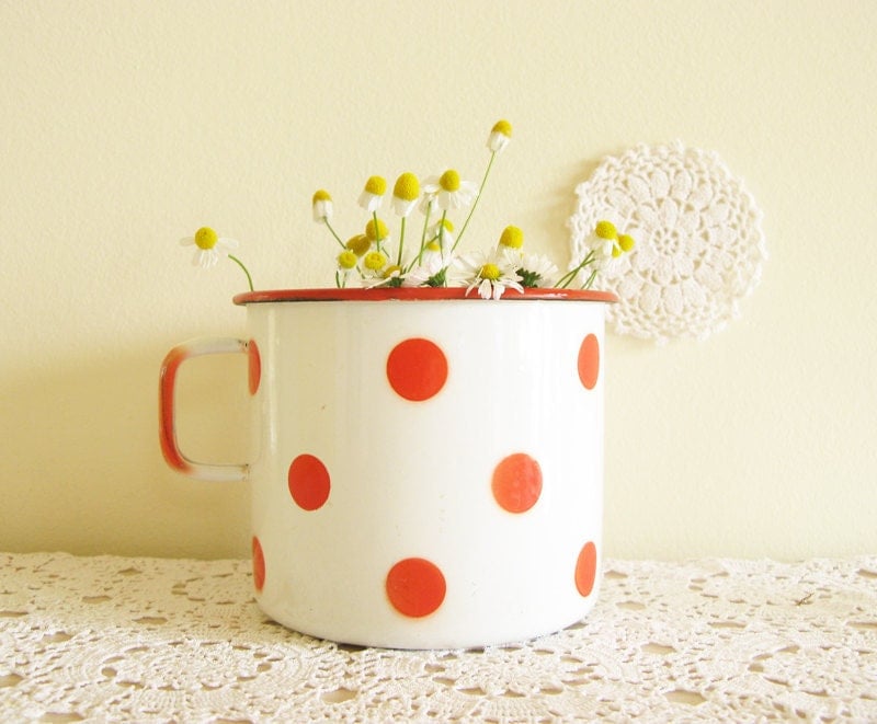 polka dot mug