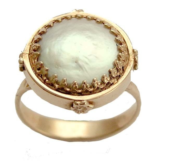 14k Rose gold engagement crown, Victorian ring with a flat coin pearl - Snow white.