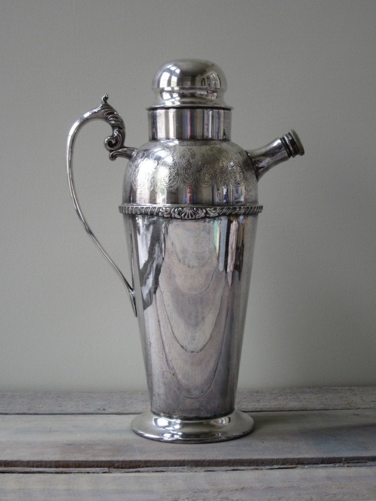 Silver Plate Coffee or Tea Pot Server Urn Carafe by 22BayRoad