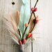 CONFETTI Boutonniere