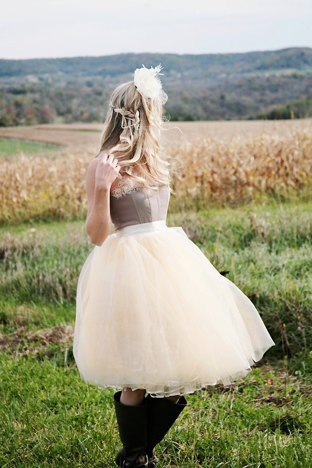 Beige tulle tutu skirt with ivory satin waist for women.
