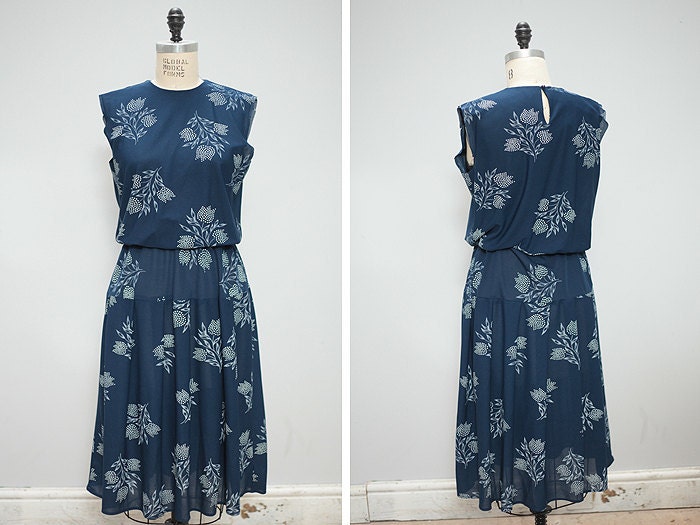 Navy Blue Tulip Dress - L