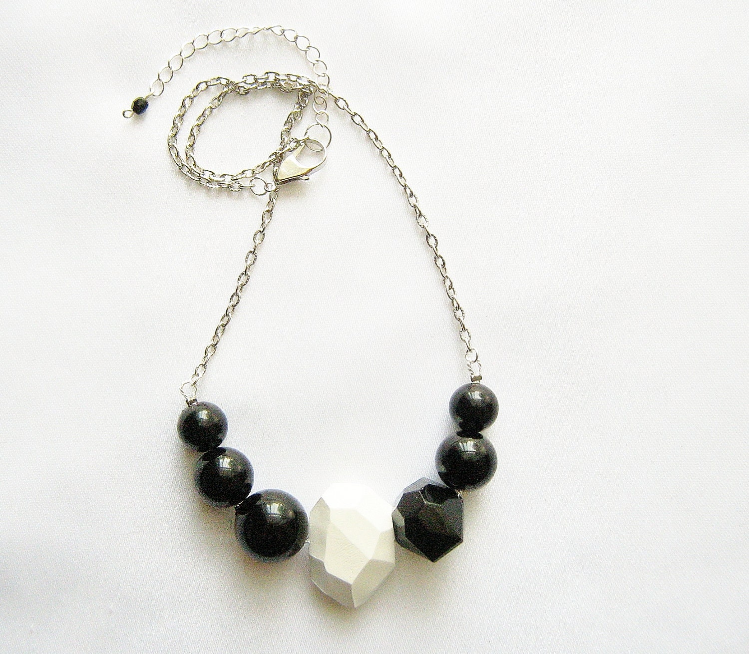 Black and White Geometric Necklace - handmade geometric jewelry - Rare Diamonds Collection
