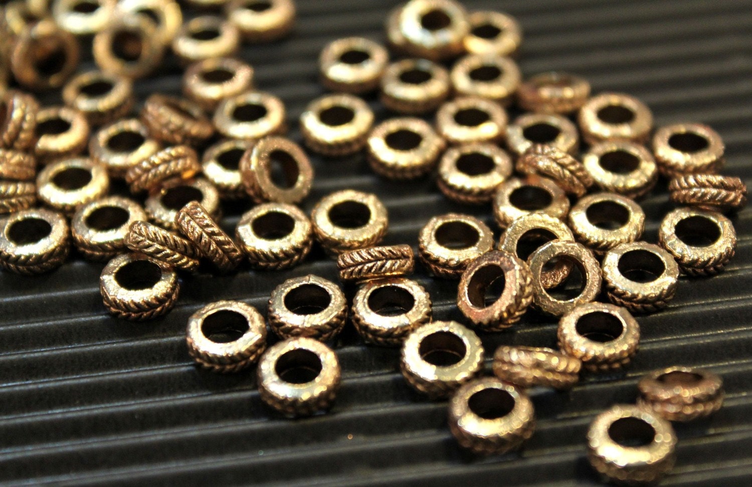 150 pcs - Antique Brass  - Round Flat Patterned Spacer Beads - 7mm x 3mm