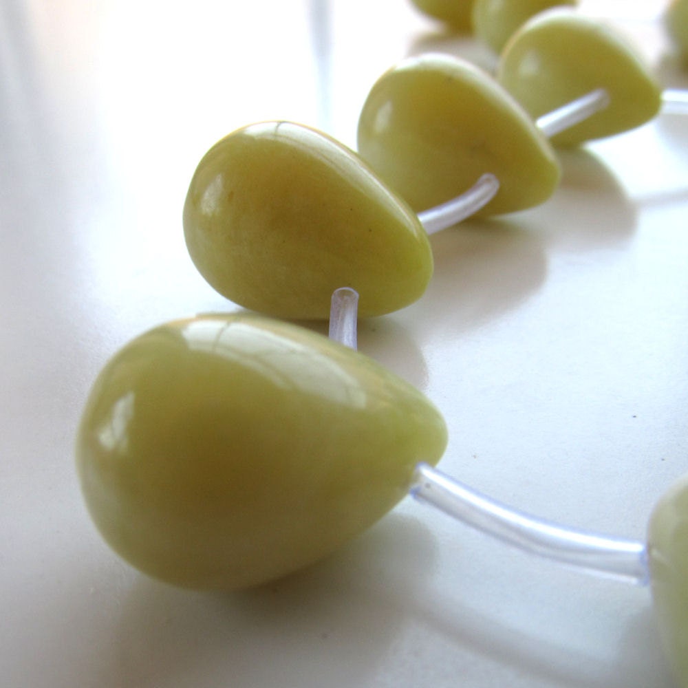 Jade Beads 22 X 16mm Yellow Jade Full Smooth Briolettes  - 4 Pieces