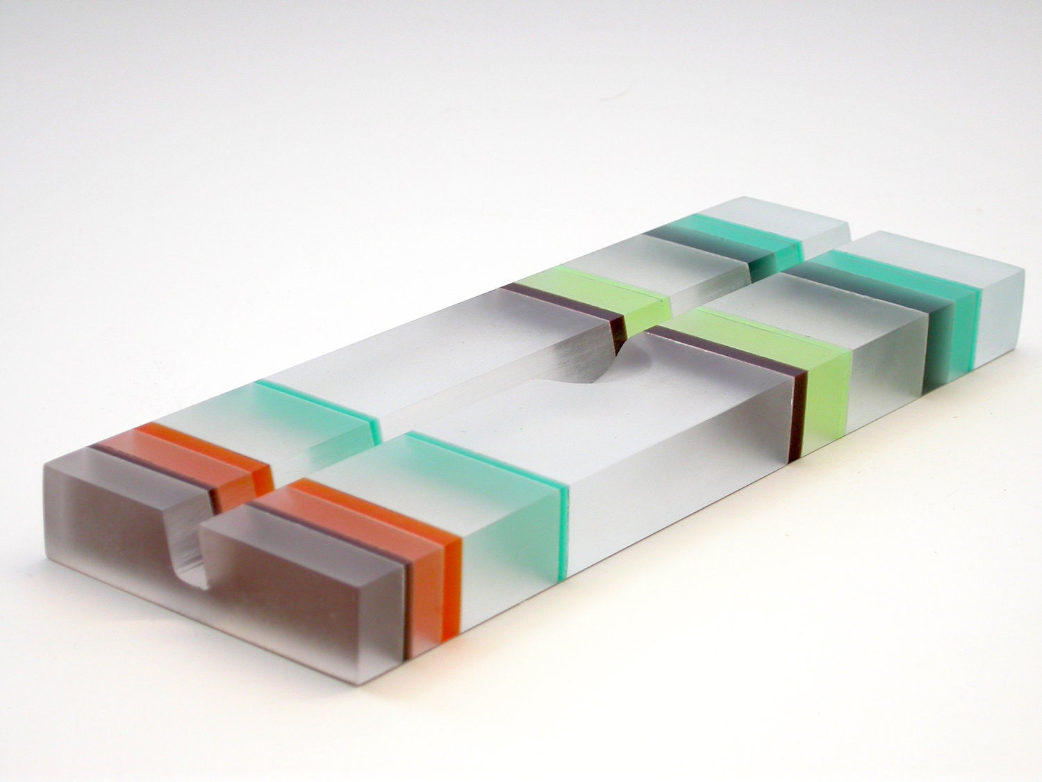 Striped Groove Resin iPad Stand, Tablet Stand with Modern Minimalism Aesthetics, Sophisticated Holiday Gift