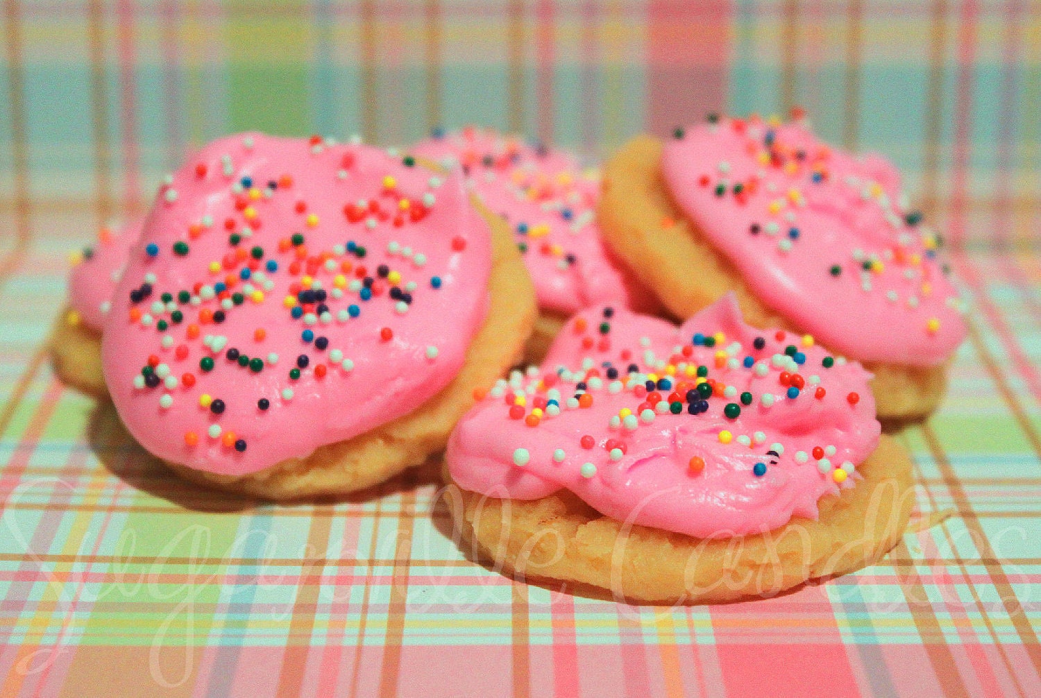 pink frosted cookies