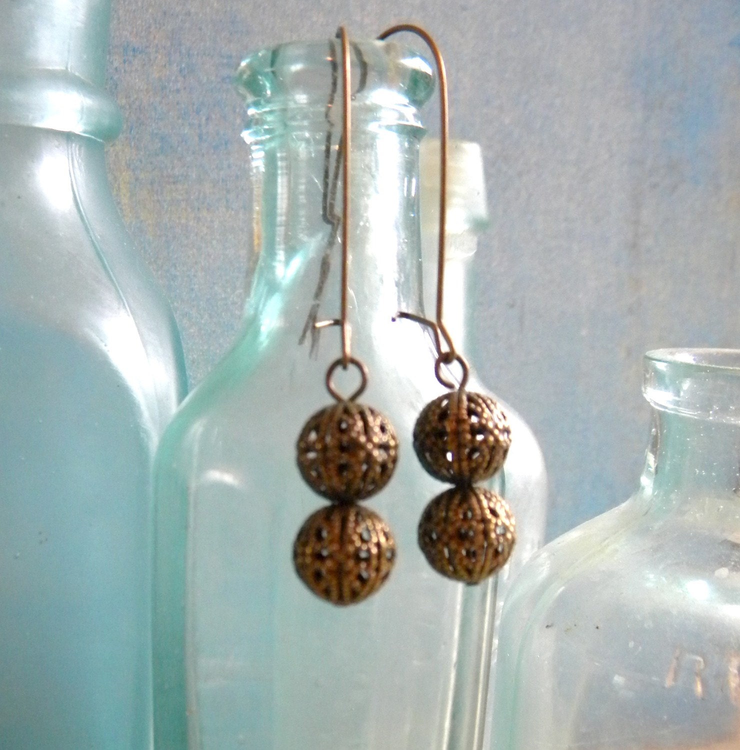 Ree Earrings in Aged Brass