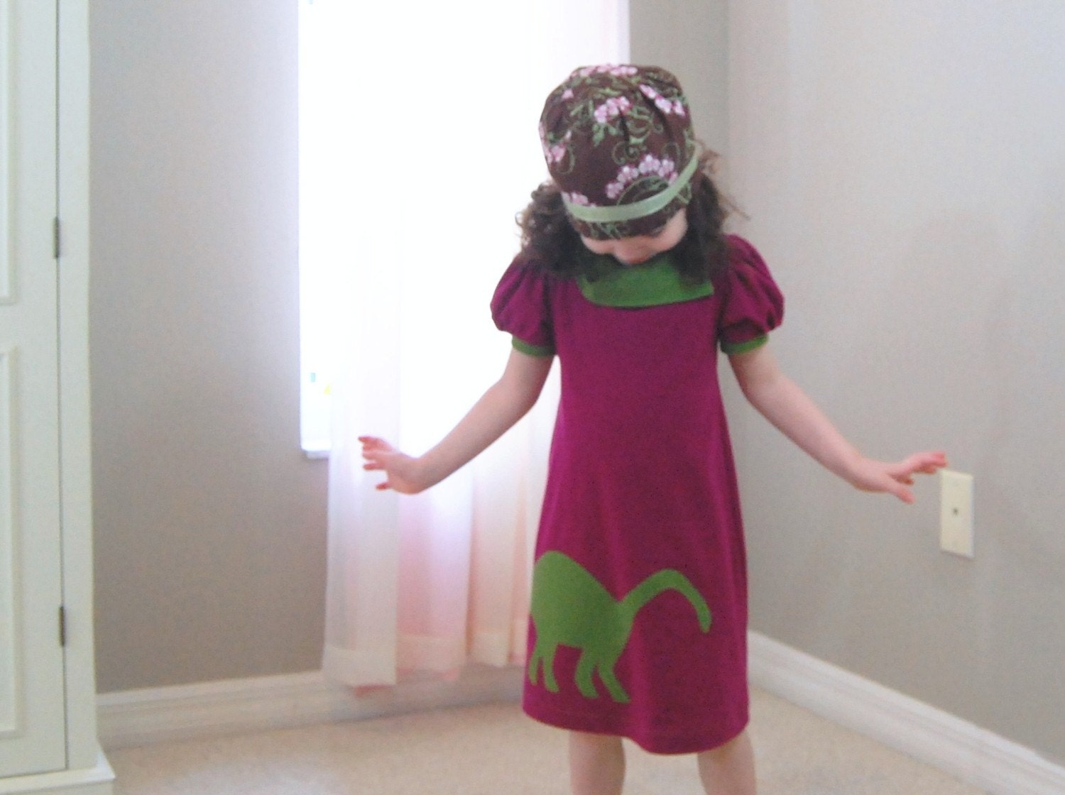 Dinosaur Dress, Apatosaurus applique in Magenta and Olive Green jersey knit cotton, childrens clothing, 2T, 3T, 4T, 5, 6, 7