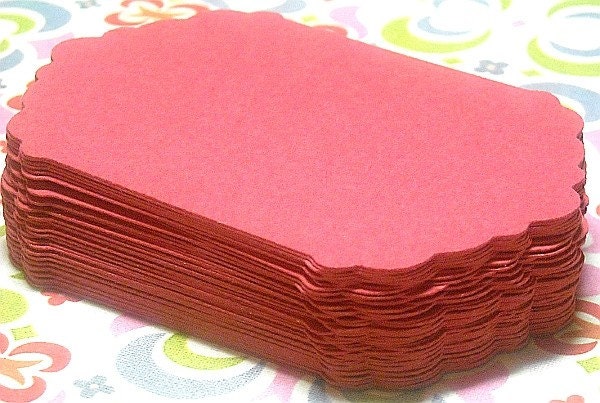 100 Red Scalloped Labels/tags
