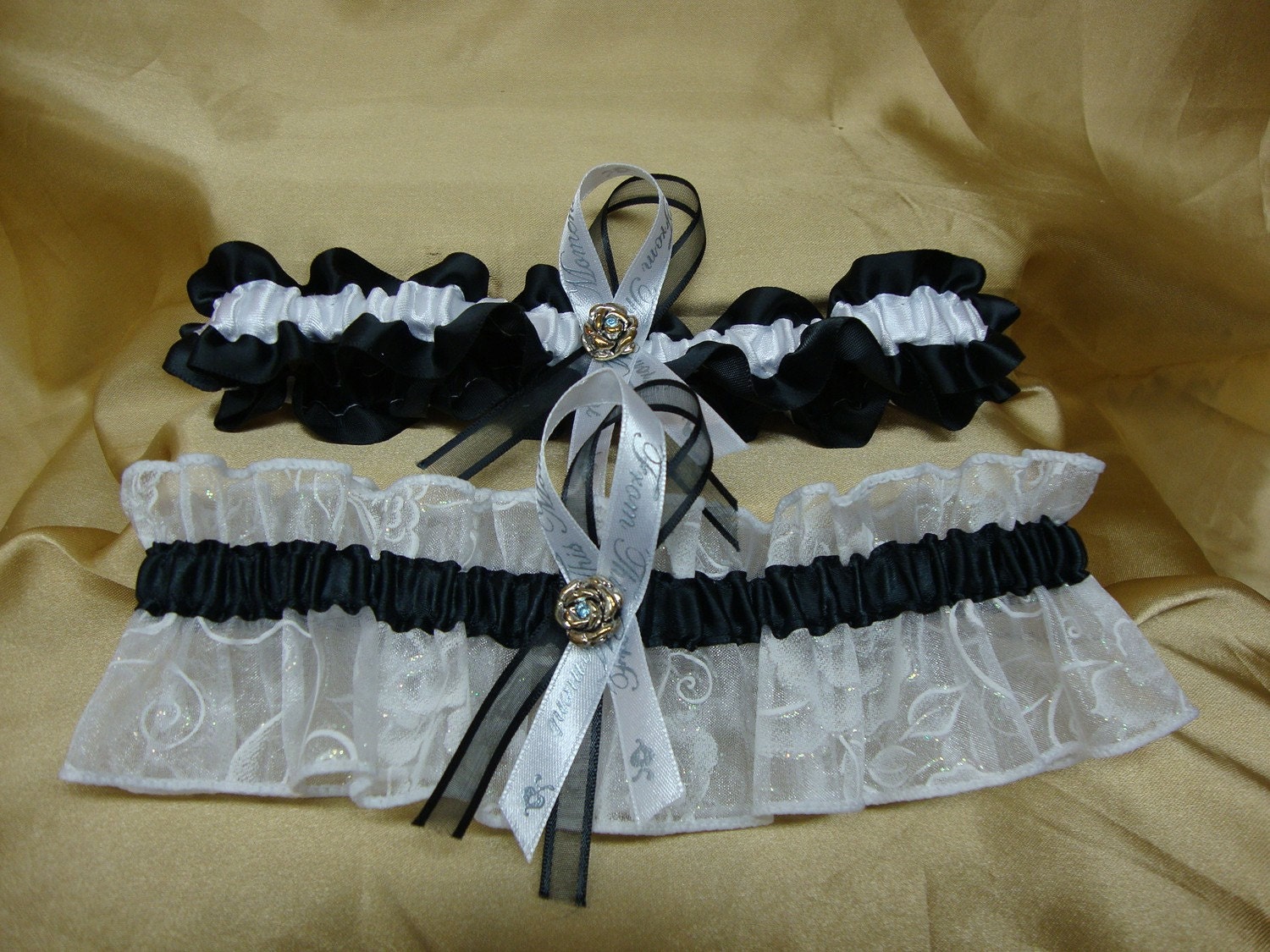 Black and White Wedding Garter Set with Swarovski Crystal in Rose Charm Deco