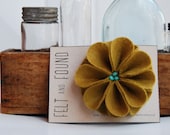 felt flower hair clip