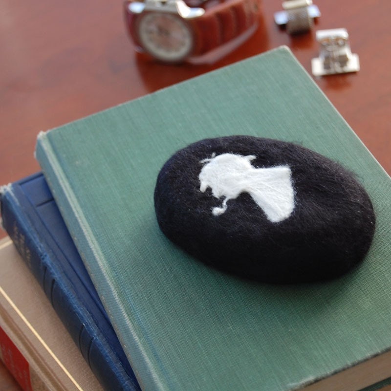 Felted Soap Sherlock Holmes ( White Tea and Ginger )