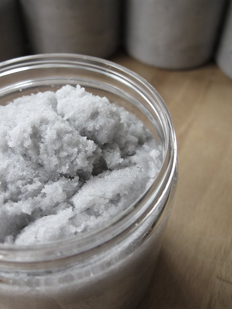 The Englishman Sorbetto Emulsifying Sugar Scrub - Leather, Earl Grey Tea, Tobacco... 10% Off CHRISTMAS in JULY SALE