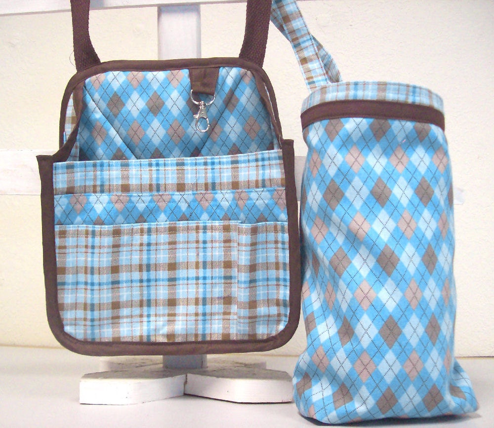 Hanging Car Organizer and matching Trash Bag in brown and blue
