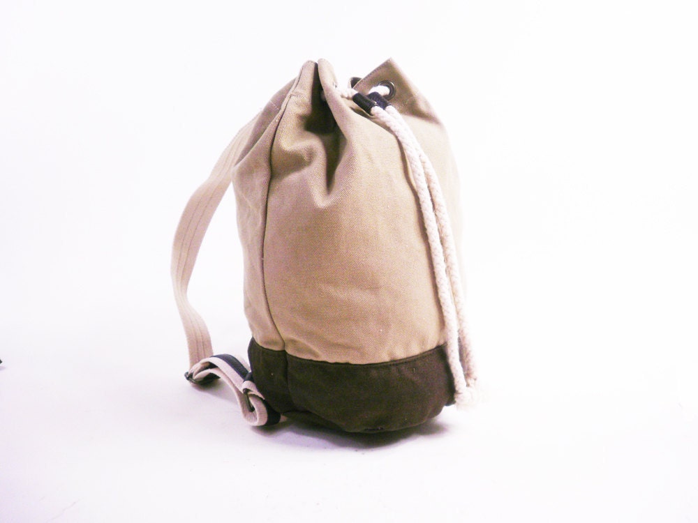 s a l e Vintage Sandstone and Brown Backpack // Cotton Canvas and Rope Drawstring / Camper Ruck Sack