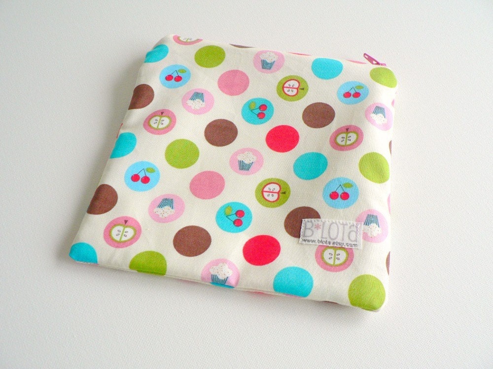 Snack & Sandwich Bag - Retro Fruit Dots in Pink