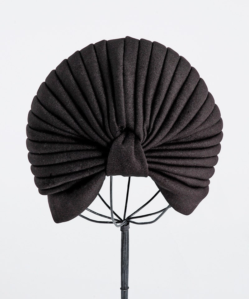 Vintage 60s Perfect Black Pleated SEARS Turban Hat