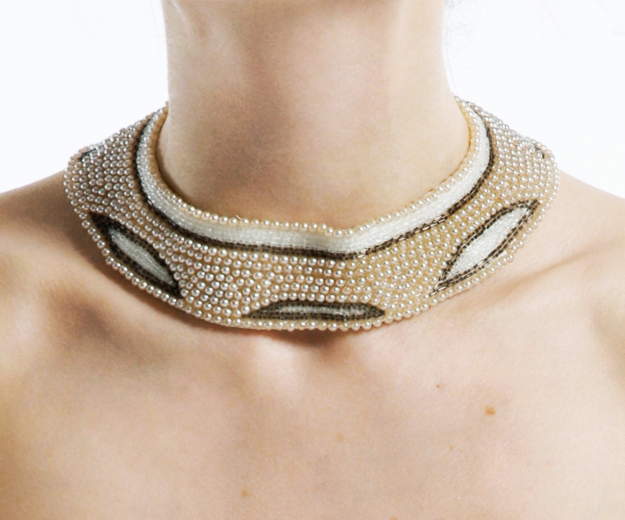 Vintage 60s ART DECO Faux Pearl TRIBAL Collar Necklace