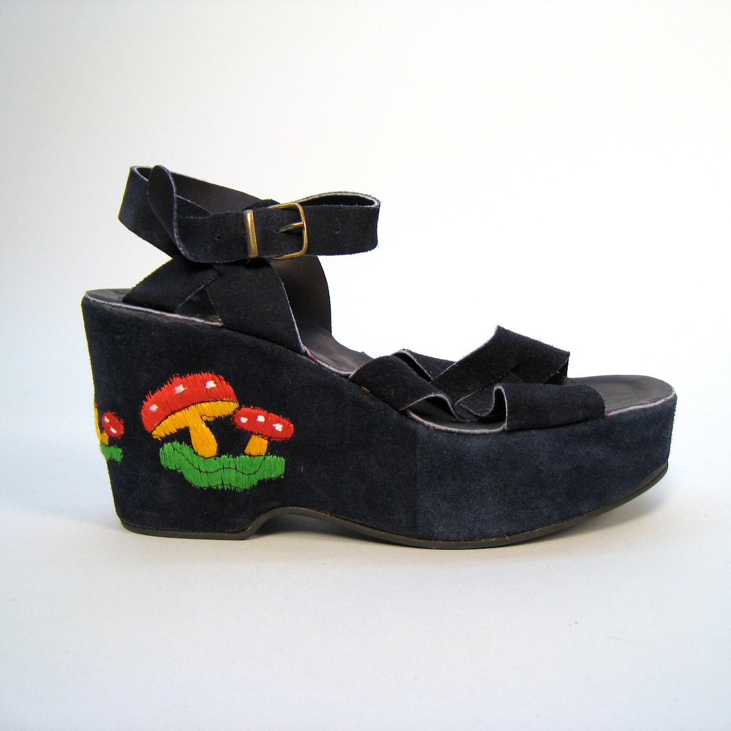 Vintage 1970s deadstock blue suede platform sandals with mushroom detail