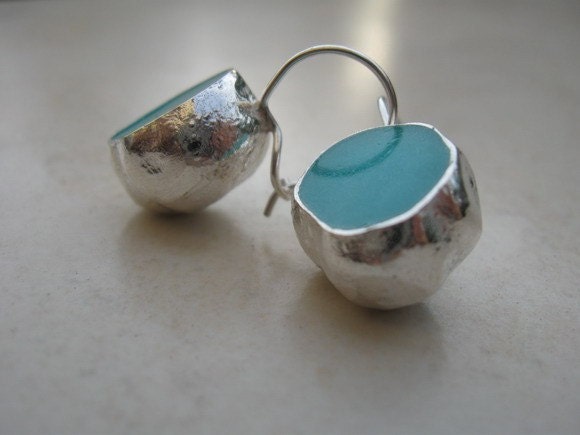 Sterlins Silver Turquoise Pool Earrings