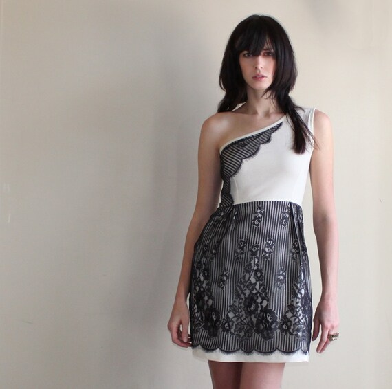 Lace dress - vintage style with one shoulder cut, ivory jersey and black lace - small medium large
