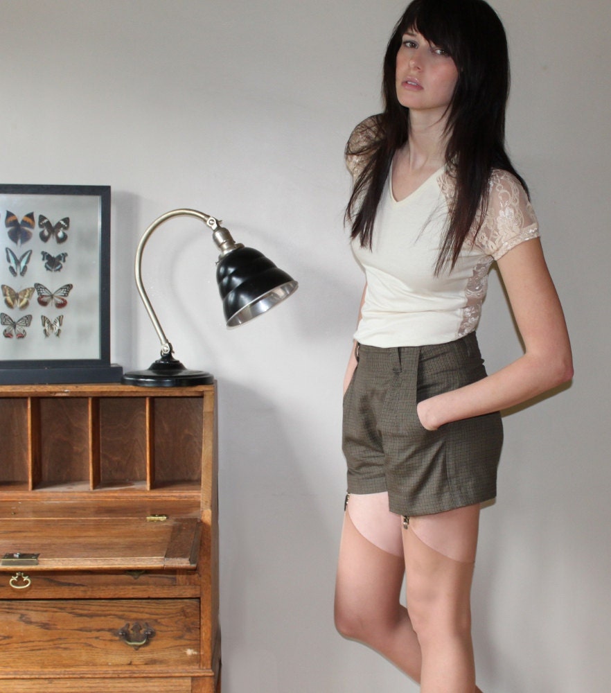 Wishful thinking - vintage style tweed shorts, high waist - medium