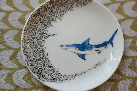 SINGLE Shark Saucer with School of Fish