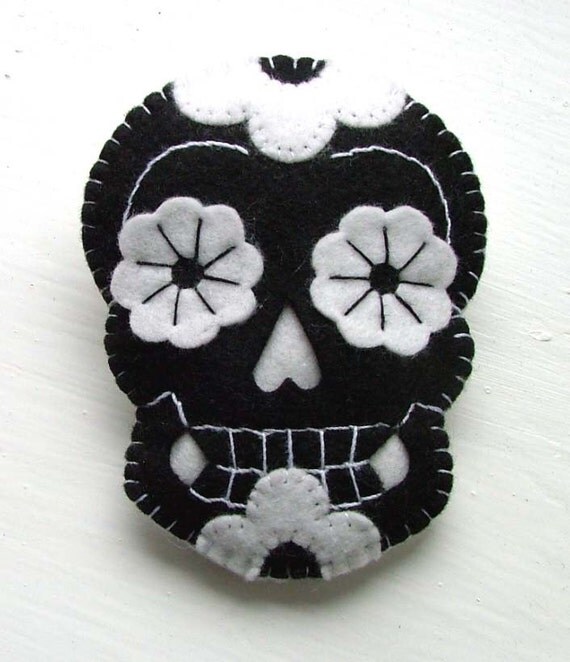 Sugar Skull Brooch Day of the Dead Jewelry