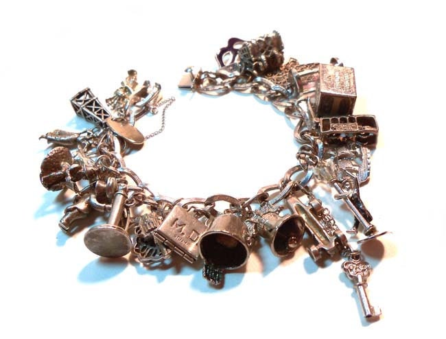 RARE Most Amazing 1940s-1950s Vintage STERLING SILVER Charm Bracelet 23 Charms Miscellaneous Theme Many Move Gene Kelly, Fez, Gnome, etc