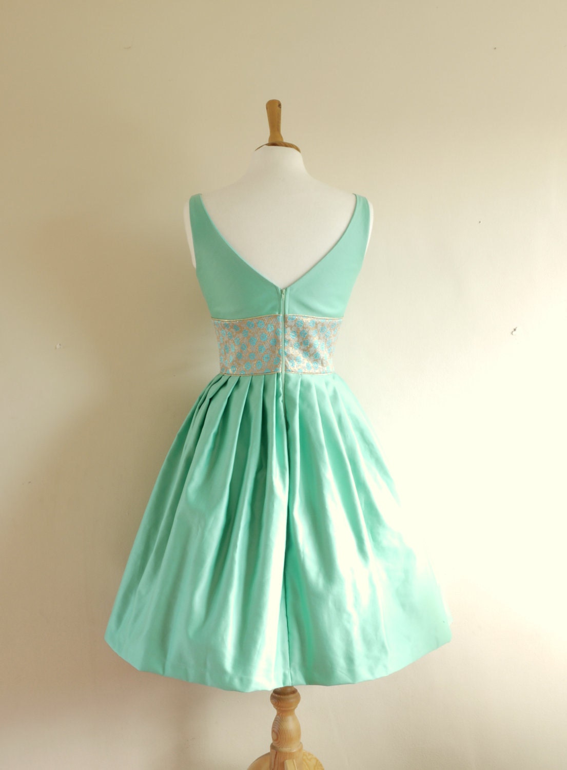 Size UK 8 (US 4-6) - Mint Green Cotton Satin Prom Dress - Made by Dig For Victory