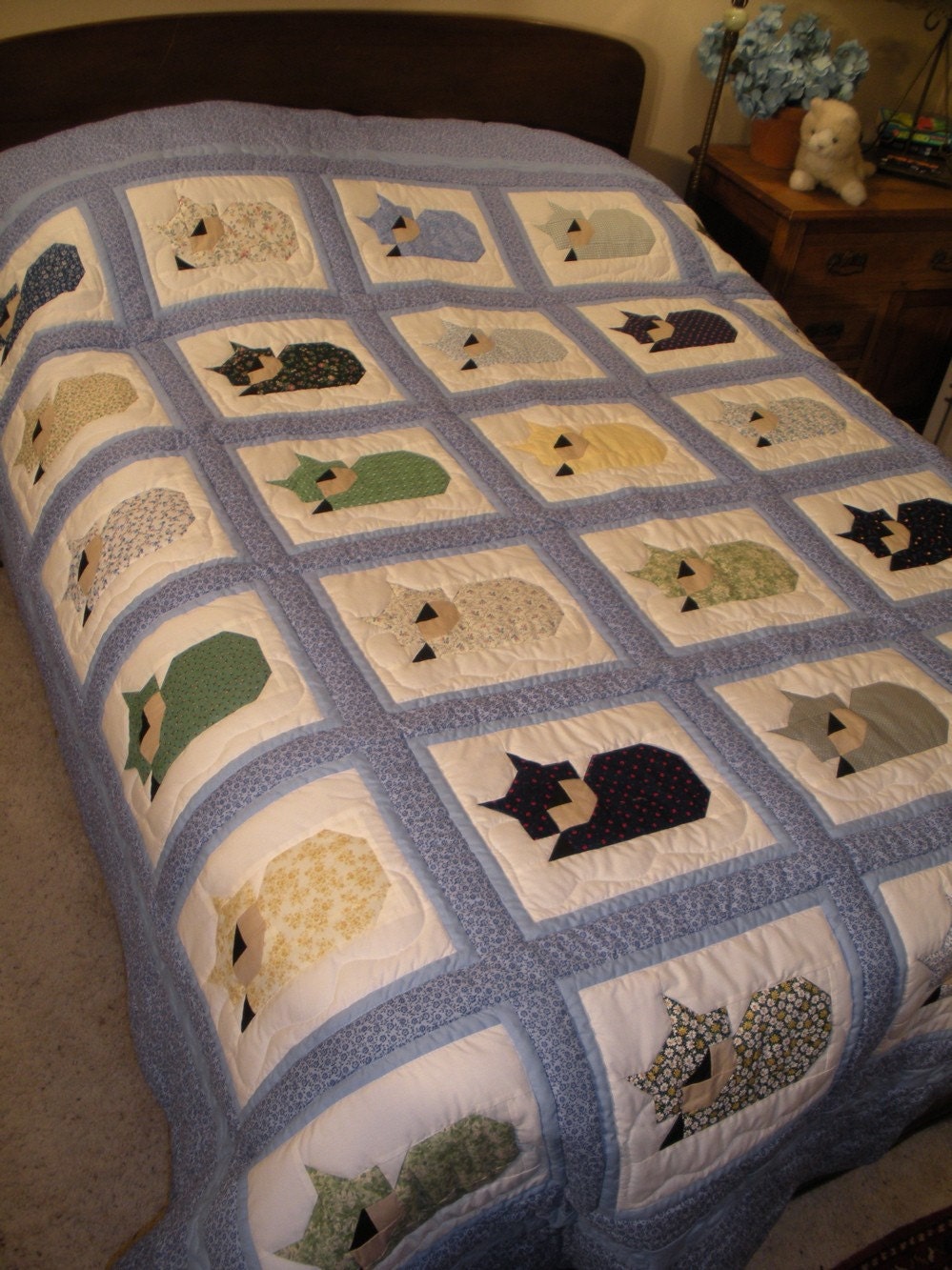 custom-sleeping-cats-quilt-by-bluebirdgardens-on-etsy