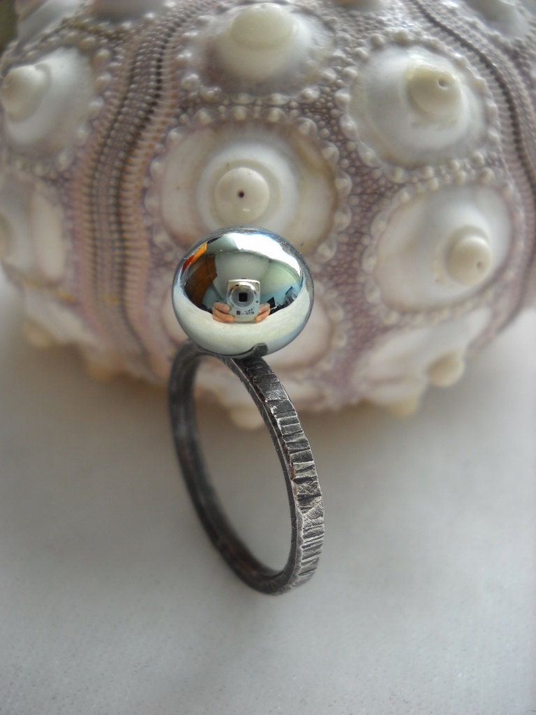 Hammered Sterling Silver and Metallic Glass Ring