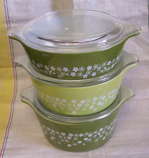 Vintage Pyrex Crazy Daisy Spring Blossom Glass by brightdaisydays