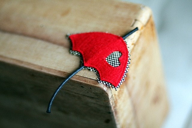 Umbrella Brooch
