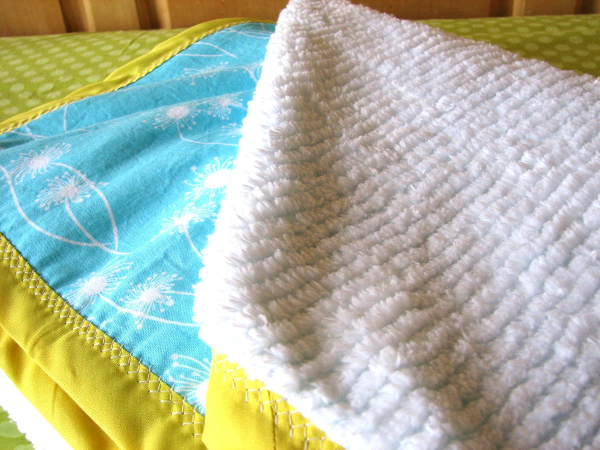 Fresh Aqua Dandelion And White Chenille Baby Crib Blanket