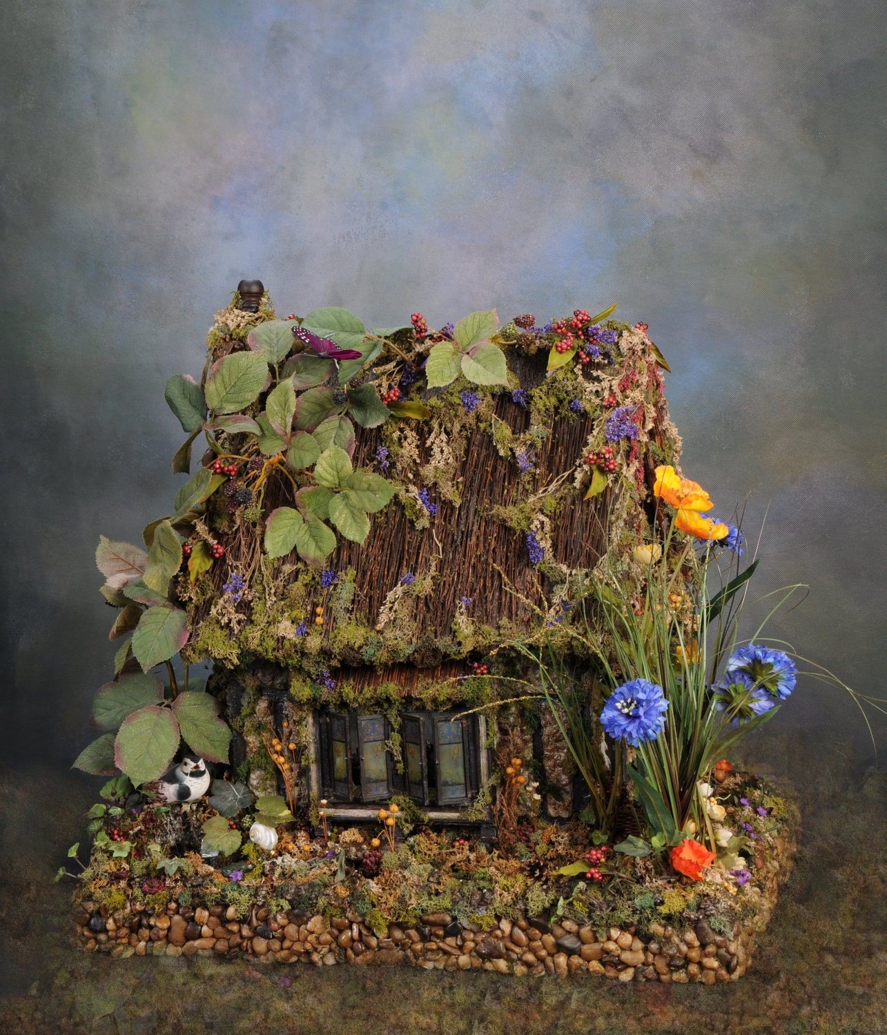 Fairy Dollhouse Oen's Refuge Magical Fairy Tale Fantasy Dollhouse Sculpture
