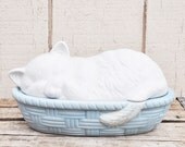 Vintage Super Sweet Large Blue and White Cat Napping Dish