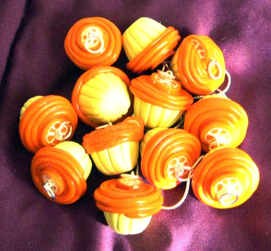 Orange Slice Topped Orange Vanilla Cupcake Necklace / Pendan