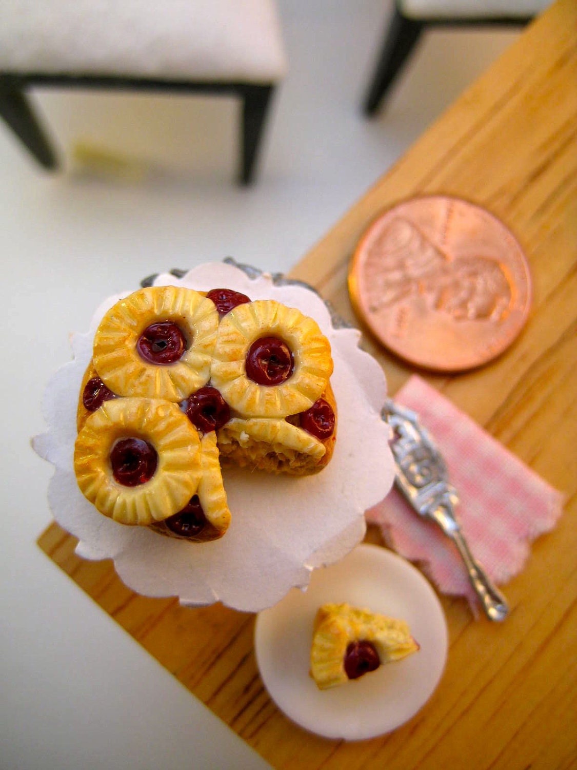 Mini Food- Pineapple Upside Down Cake