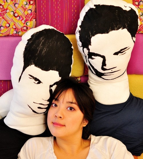 TWILIGHT EDWARD CULLEN Robert Pattison MANLLOW half man half pillow