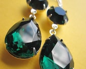 Emerald Green Earrings Estate Style Dangle with Emerald Green Stone. Like Kyle Richards & Angelina Jolie Housewives of Berverly Hills