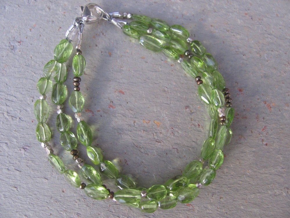 Green leaves Peridot 3 strand bracelet