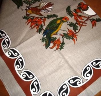 vintage tablecloth ... NEW ZEALAND FUN retro souvenir tablecloth ...