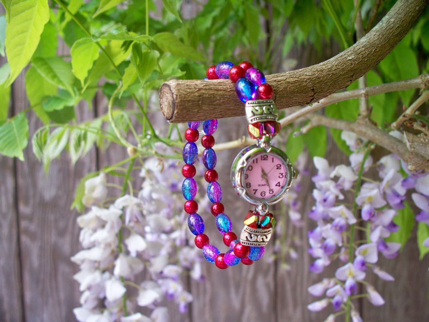 Beautiful Pink, Red, and Blue Quartz Watch, Practical and Fun