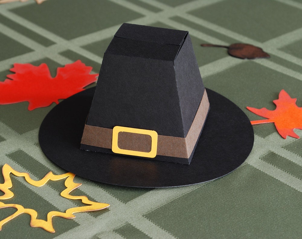 Thanksgiving Pilgrim Hat and Bonnet Favor or Gift Boxes: Reserved Listing for Trishowen